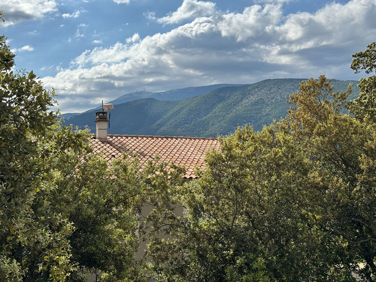 Photo VILLA NEUVE A MOLLANS SUR OUVEZE  T7 160 m2 SUR TERRAIN DE 1070 M² image 2/6