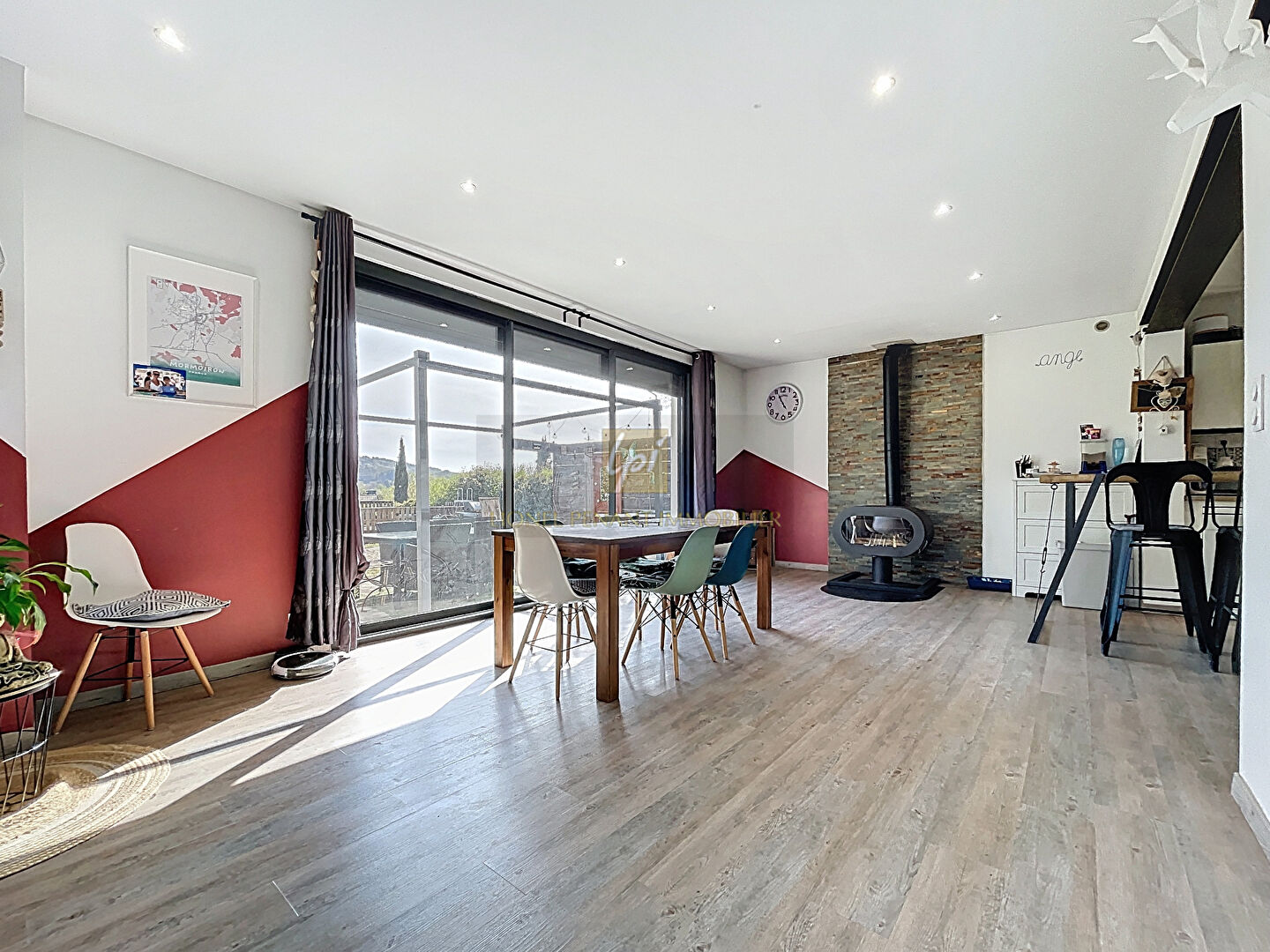 Photo PIED VENTOUX VILLA T5 121M² AVEC GARAGE CAVE ET TERRAIN CONSTRUCTIBLE DE 1430M² image 5/6