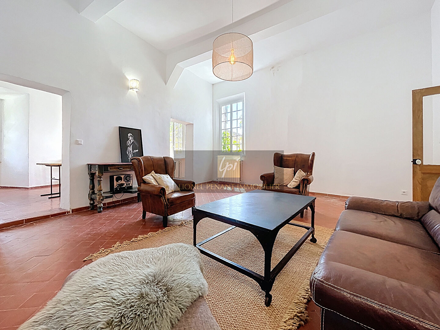 Photo MALEMORT MAISON DE VILLAGE T7 200M² AVEC GARAGE ET TERRASSE PANORAMIQUE image 4/6