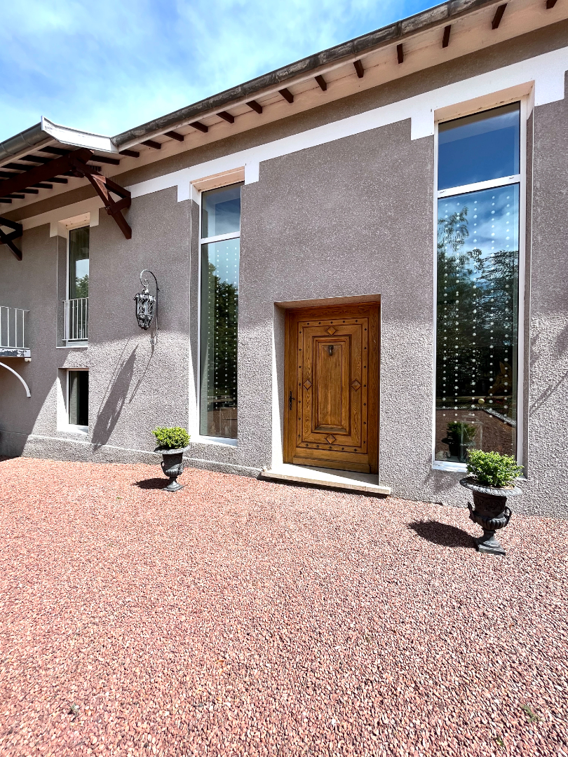 Photo Bâtisse de caractère avec parc arboré image 5/6