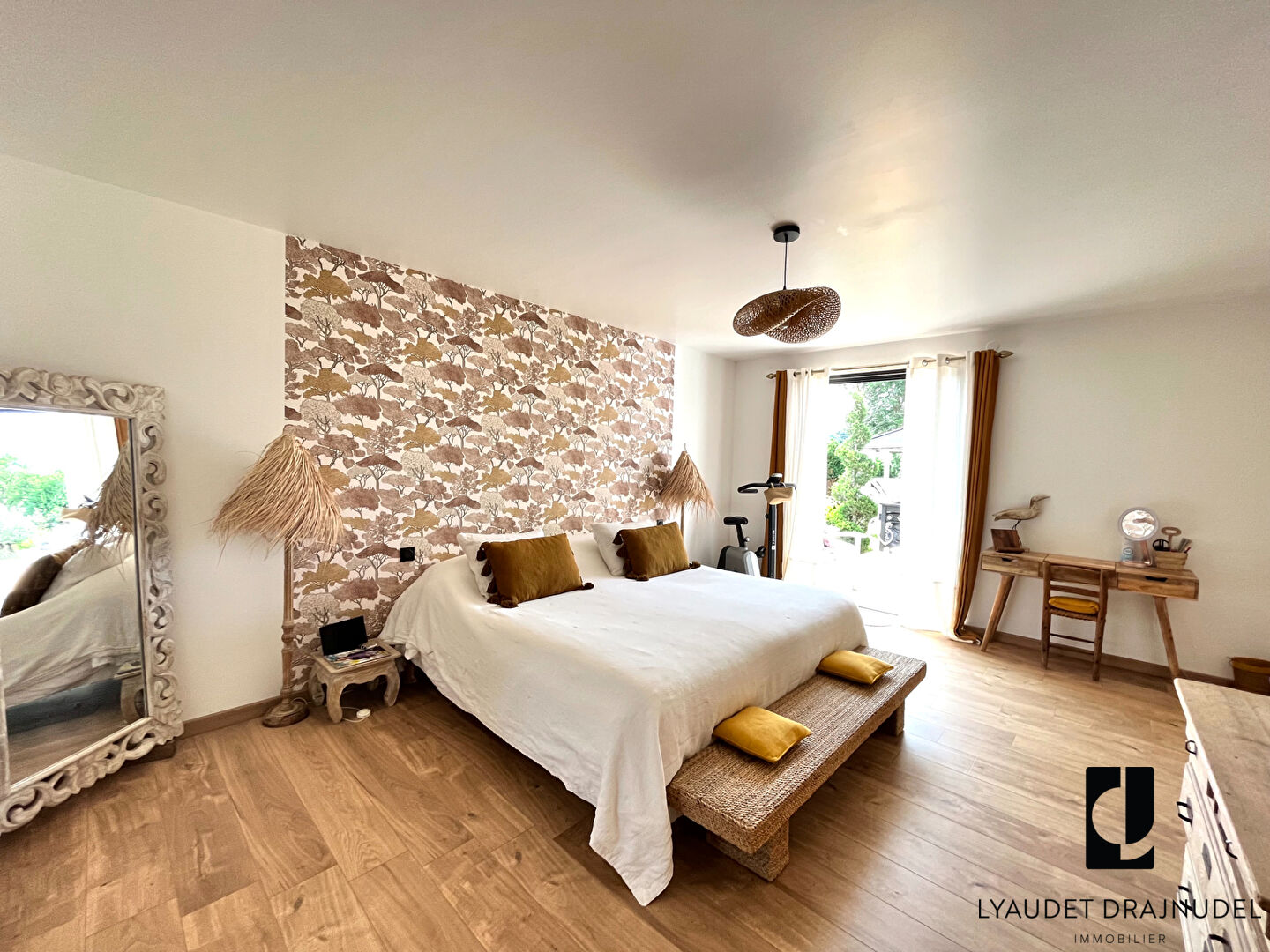 Photo Villa contemporaine avec piscine et vue exceptionnelle image 5/6