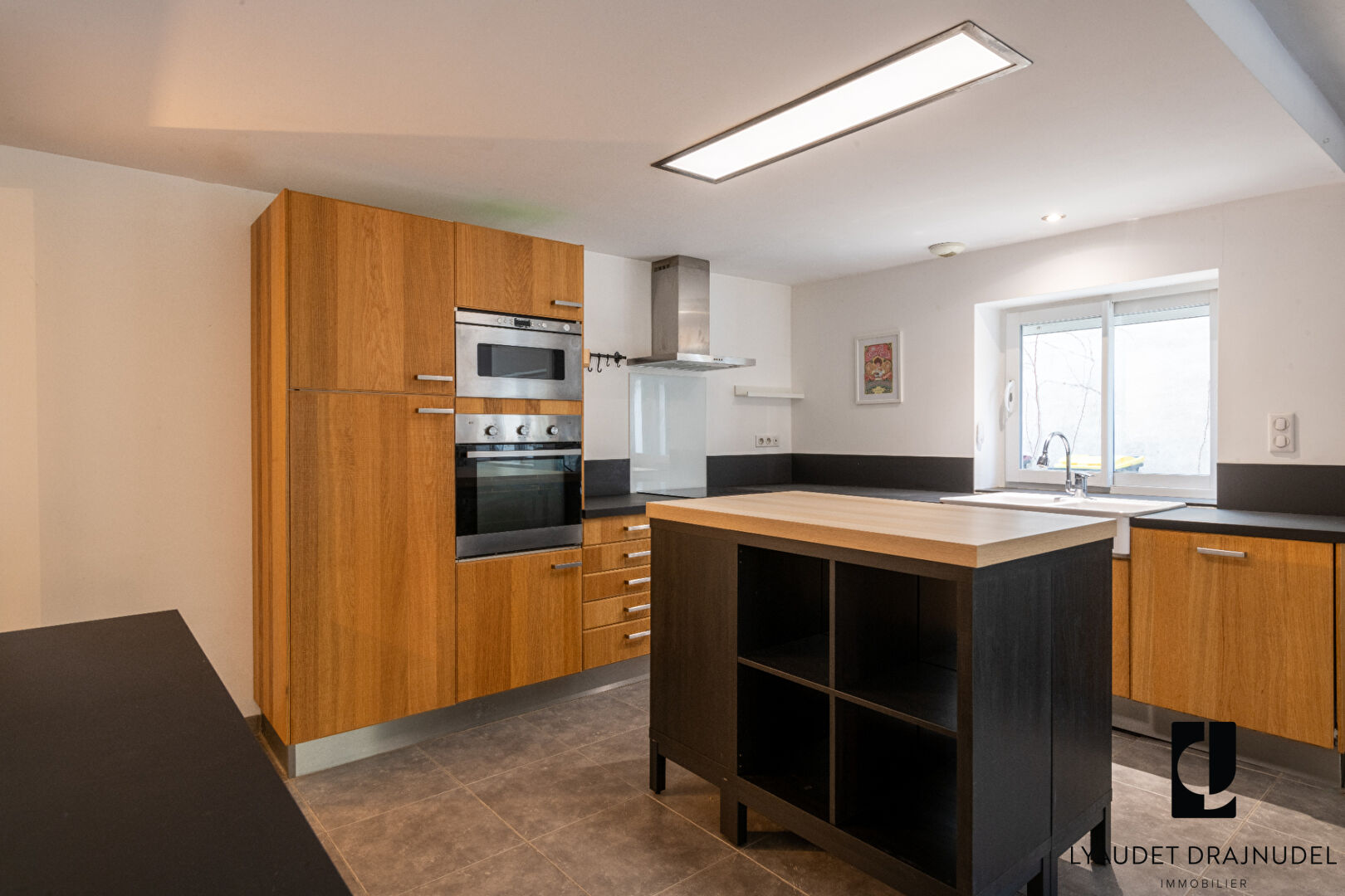 Photo Maison de ville - Le Coteau - 5 chambres image 5/6