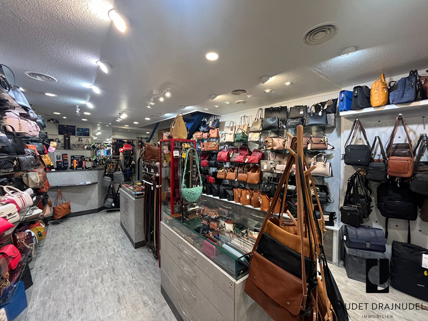 Fonds de commerce Roanne 3 pièce(s) 75 m2