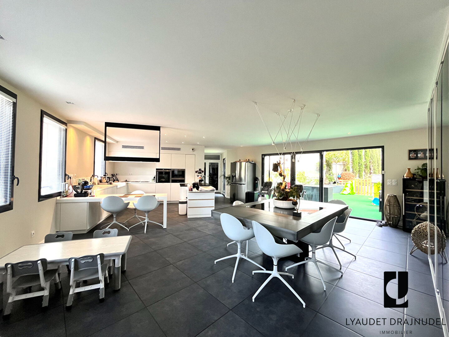 Photo Maison Loft avec terrasse - 323 m2 - Roanne hyper-centre image 4/6