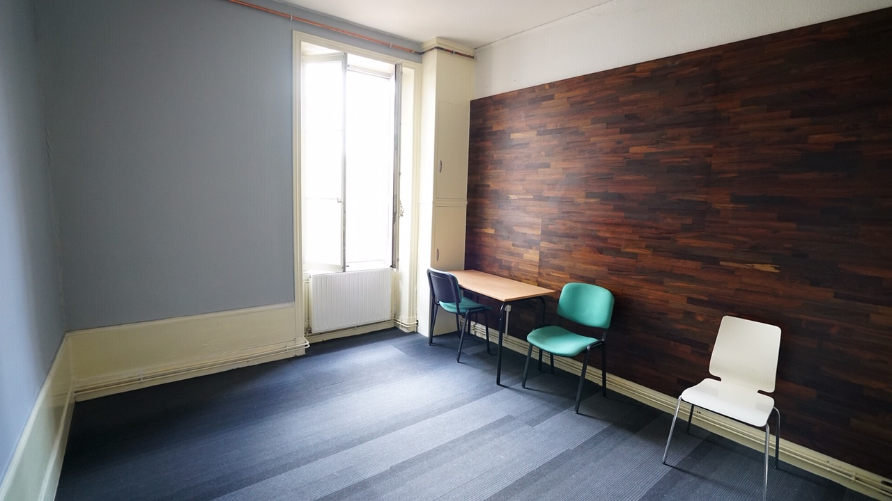 Photo Bureaux Roanne 5 pièce(s) 112 m2 image 4/6