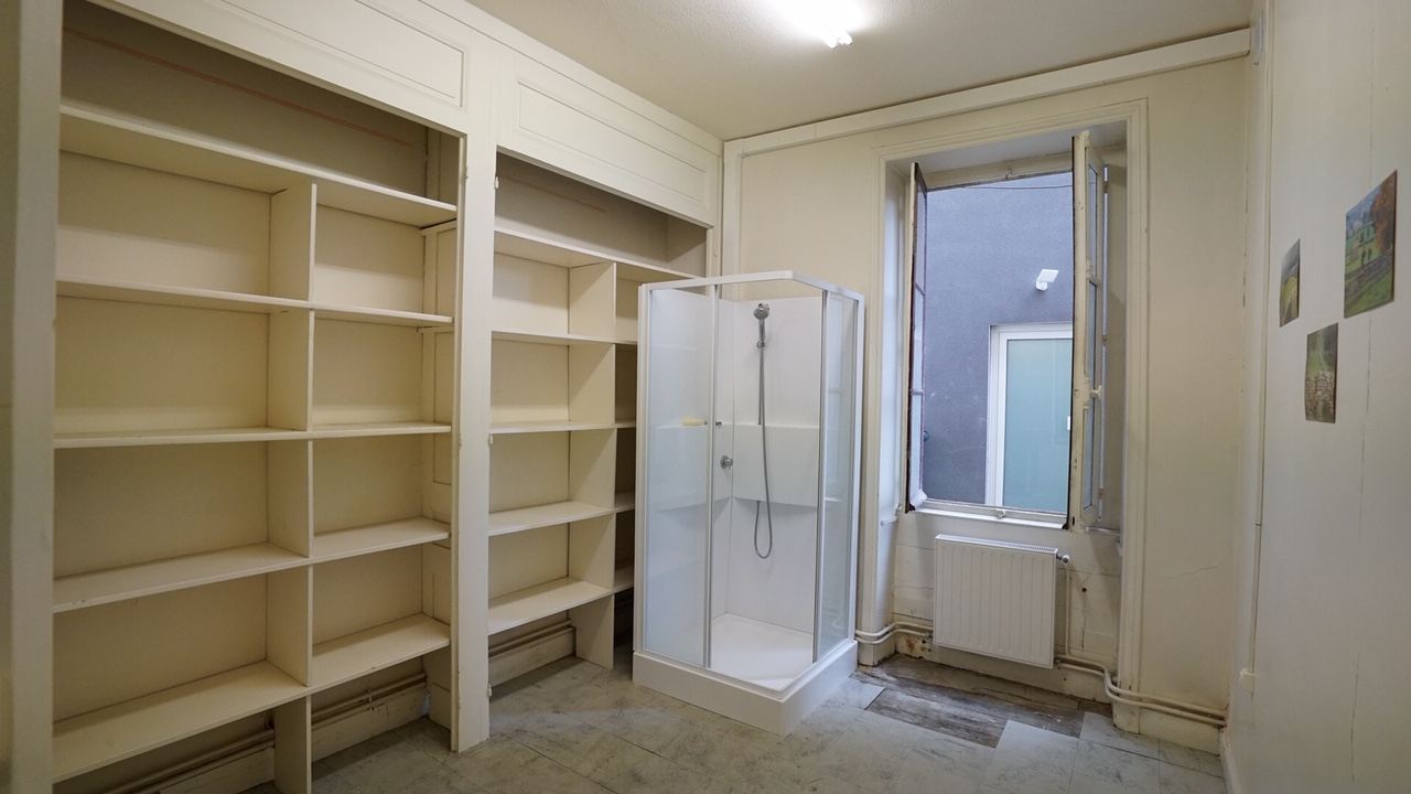 Photo Bureaux Roanne 5 pièce(s) 112 m2 image 6/6