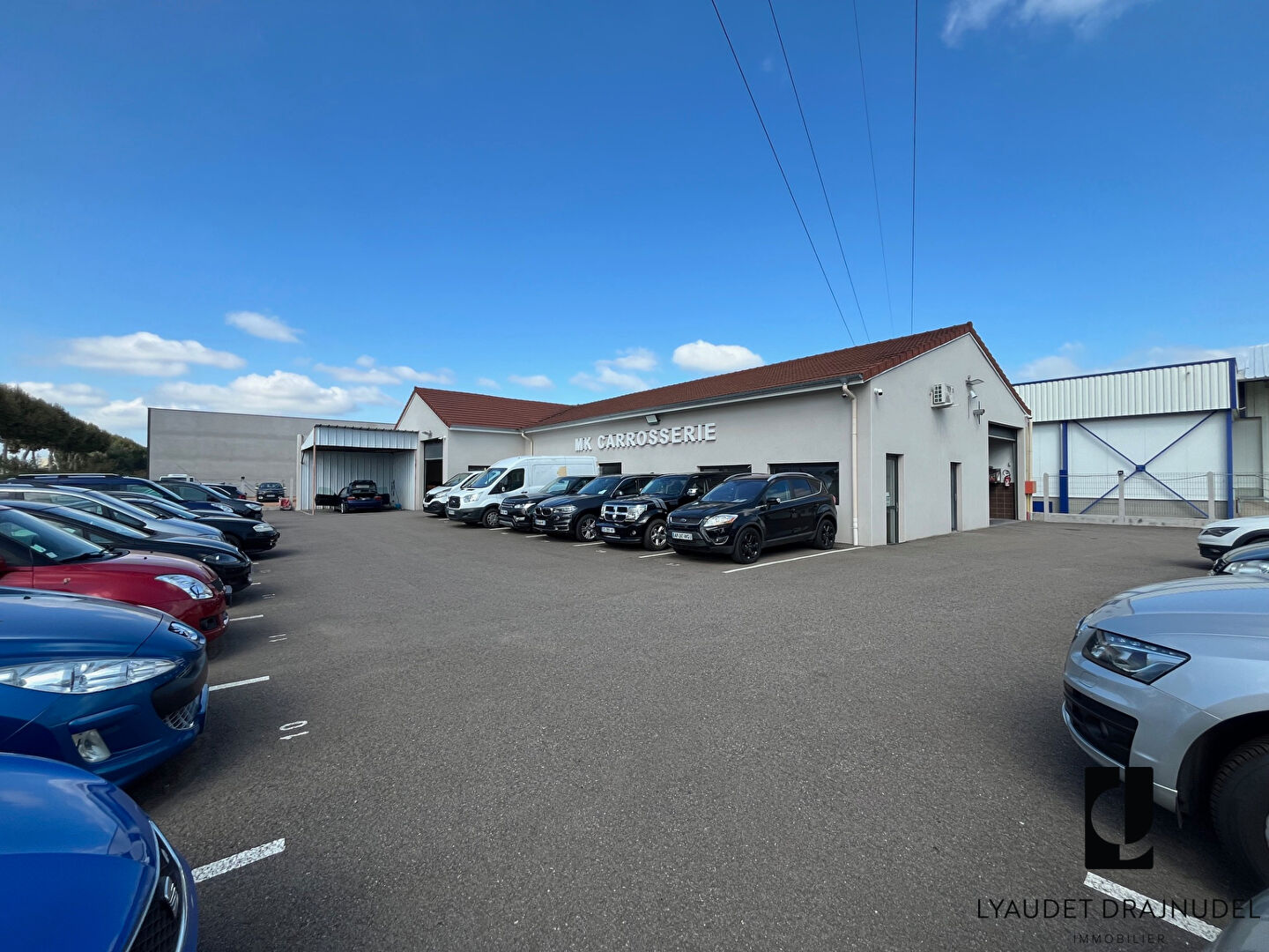 Fonds de commerce Le Coteau 4 pièce(s) 360 m2