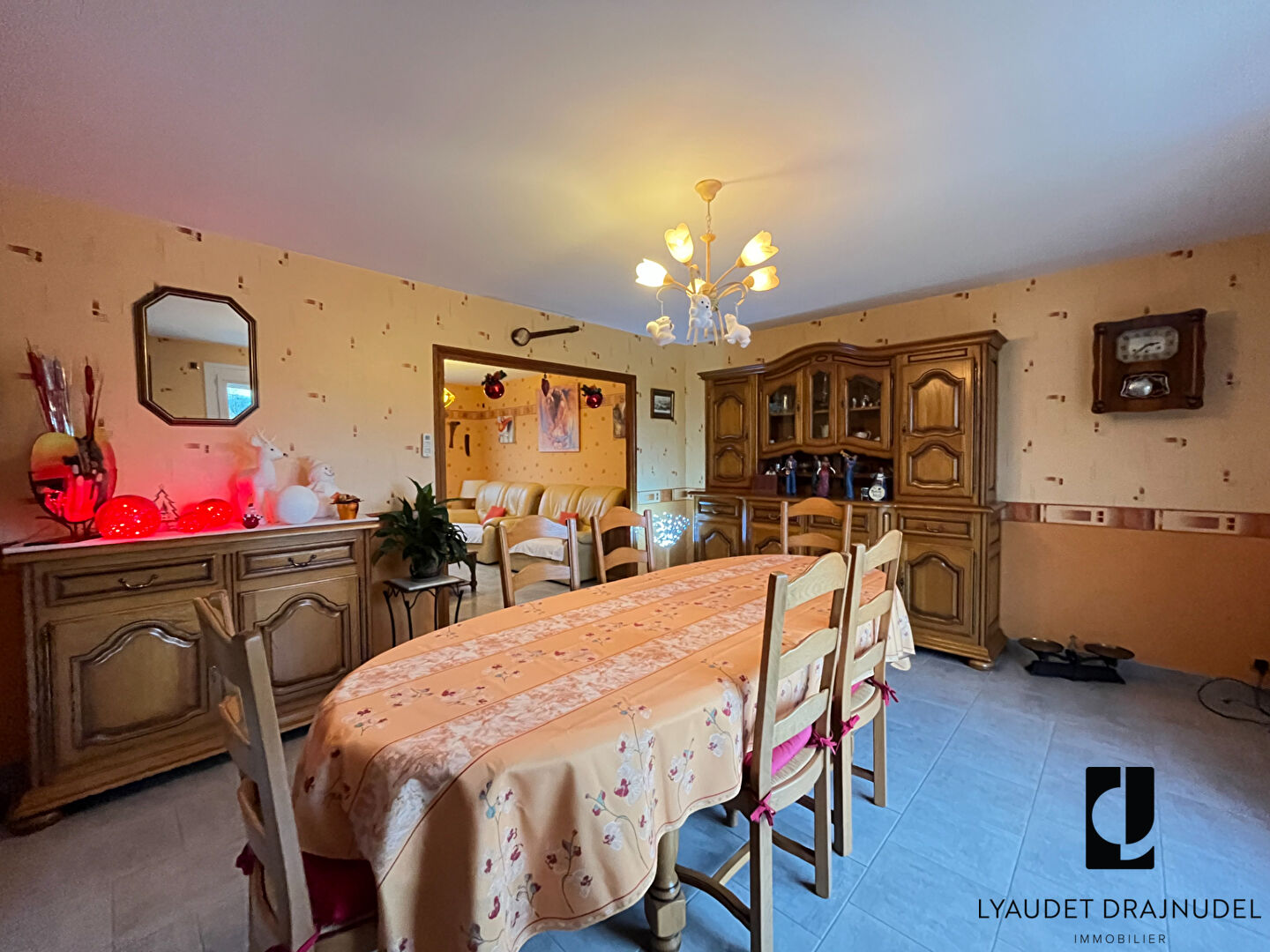 Maison de 84.44 m2 - Pouilly-Les-Nonains - 215 000