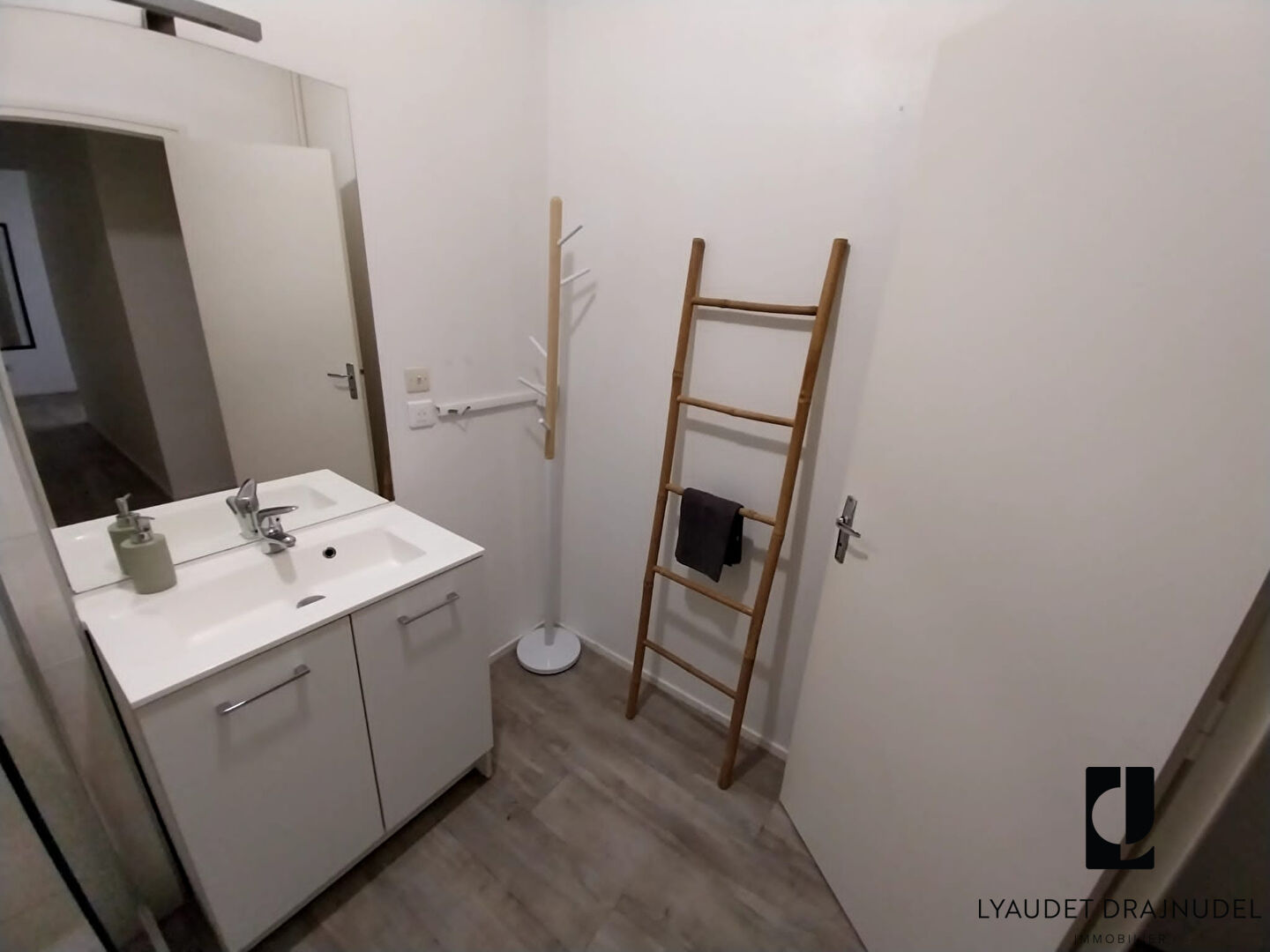 Photo POUR INVESTISSEURS : Appartement vendu loué - Riorges T3 - 74 m2 image 6/6