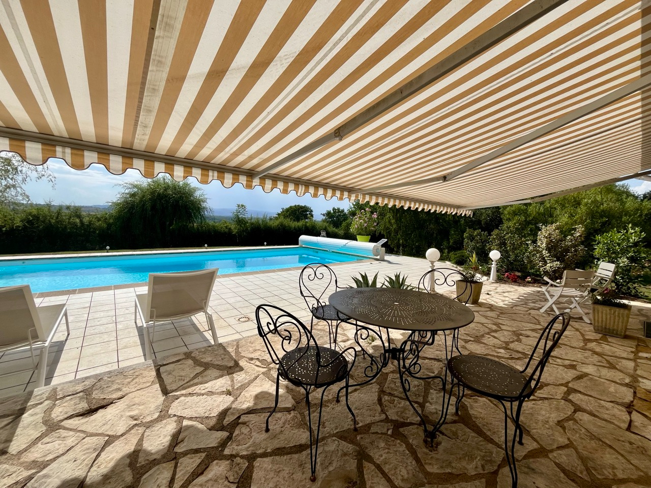 Photo Maison Notre Dame De Boisset avec piscine et  terrain de 5000 m2 image 2/6