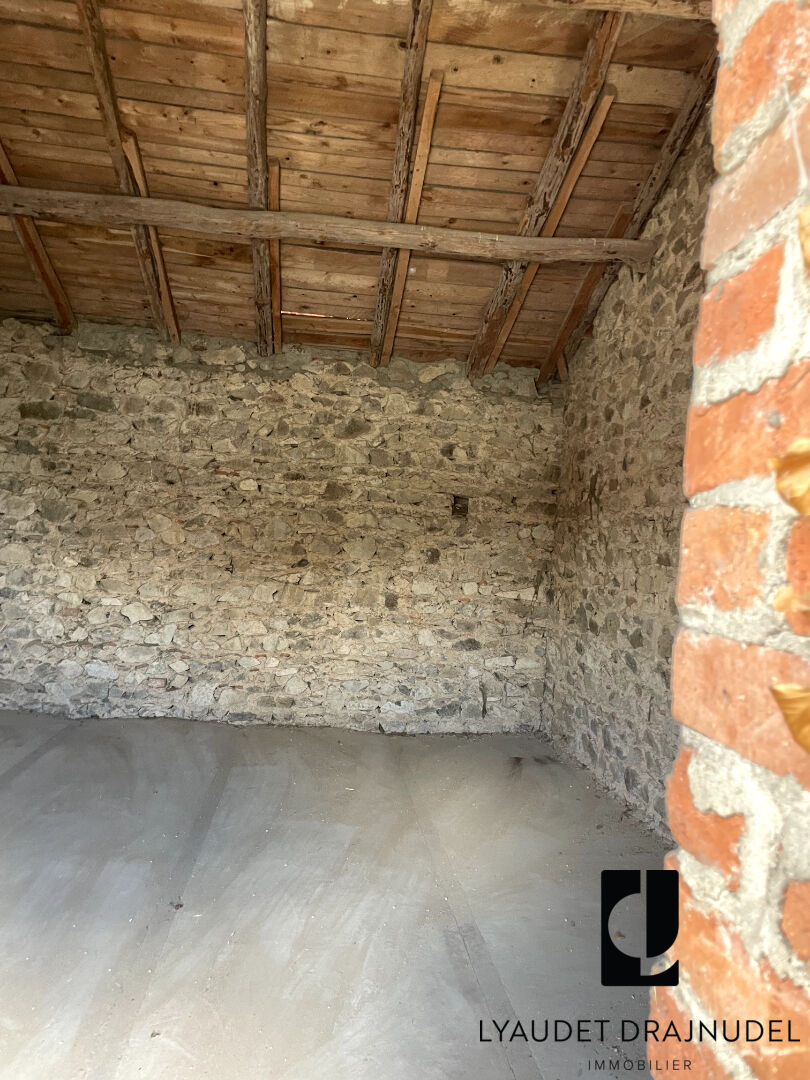 Photo Grange à rénover - Saint-Jean-Saint-Maurice-Sur-Loire image 6/6