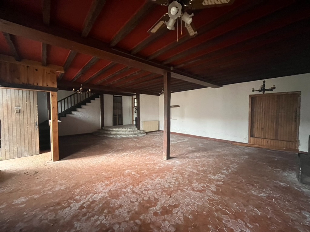 Photo Tènement immobilier au coeur d'un village touristique image 6/6