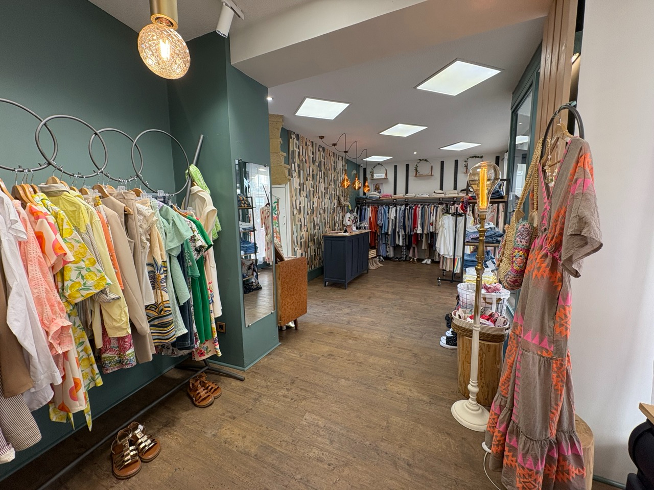 Photo Fonds de commerce Le Coteau 2 pièce(s) 51 m2 image 2/3