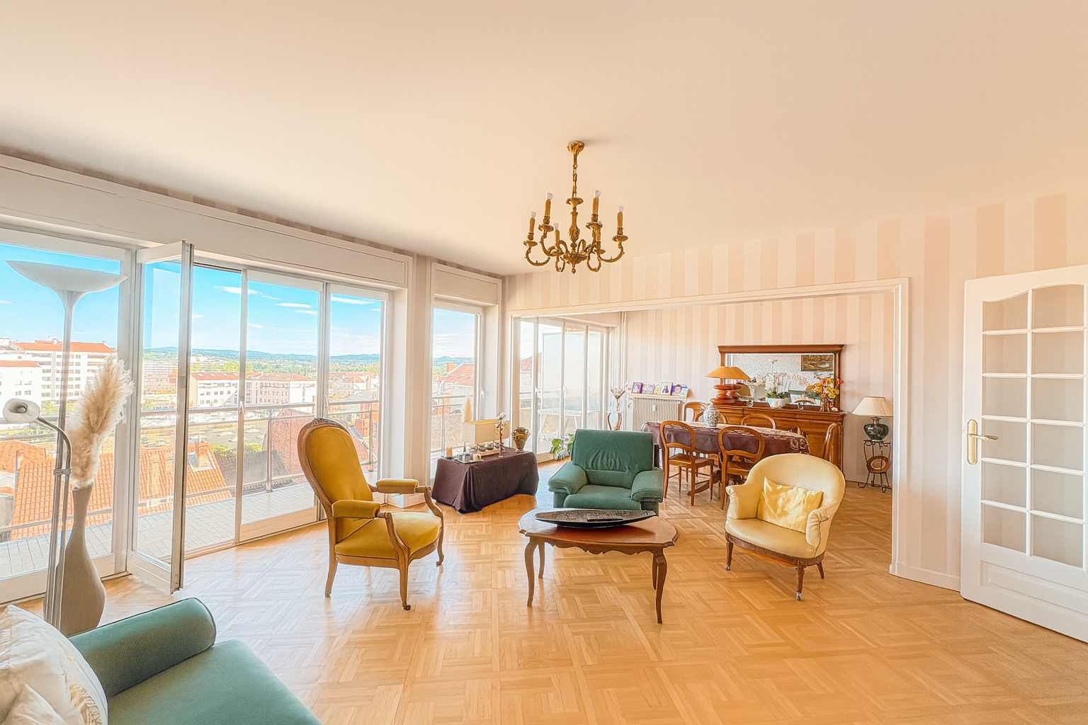 Appartement - Résidence de standing - Roanne hyper-centre - Terrasse, balcon et garage