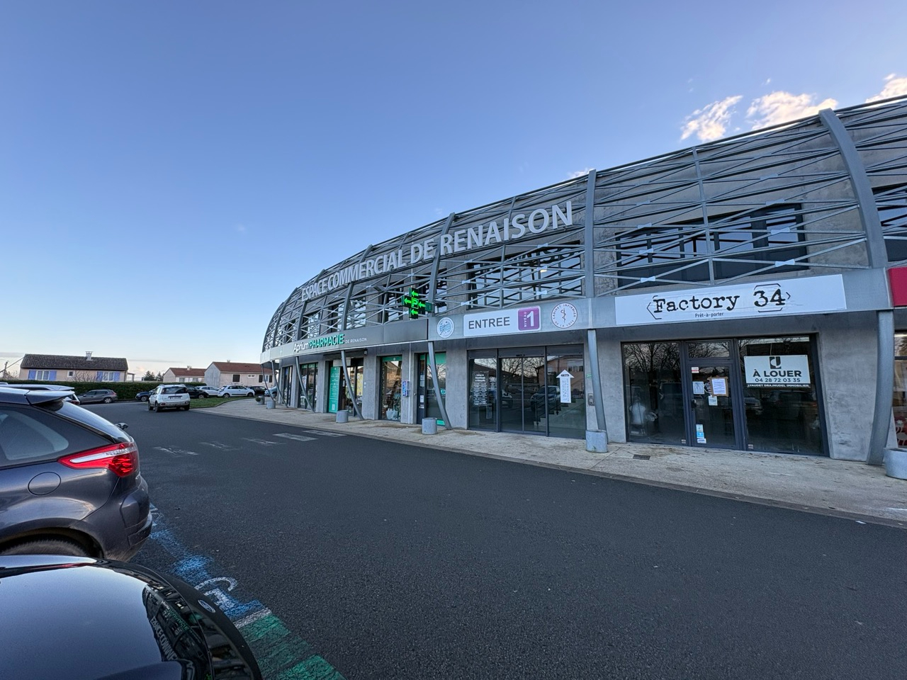 Local commercial à louer Emplacement n°1 Renaison