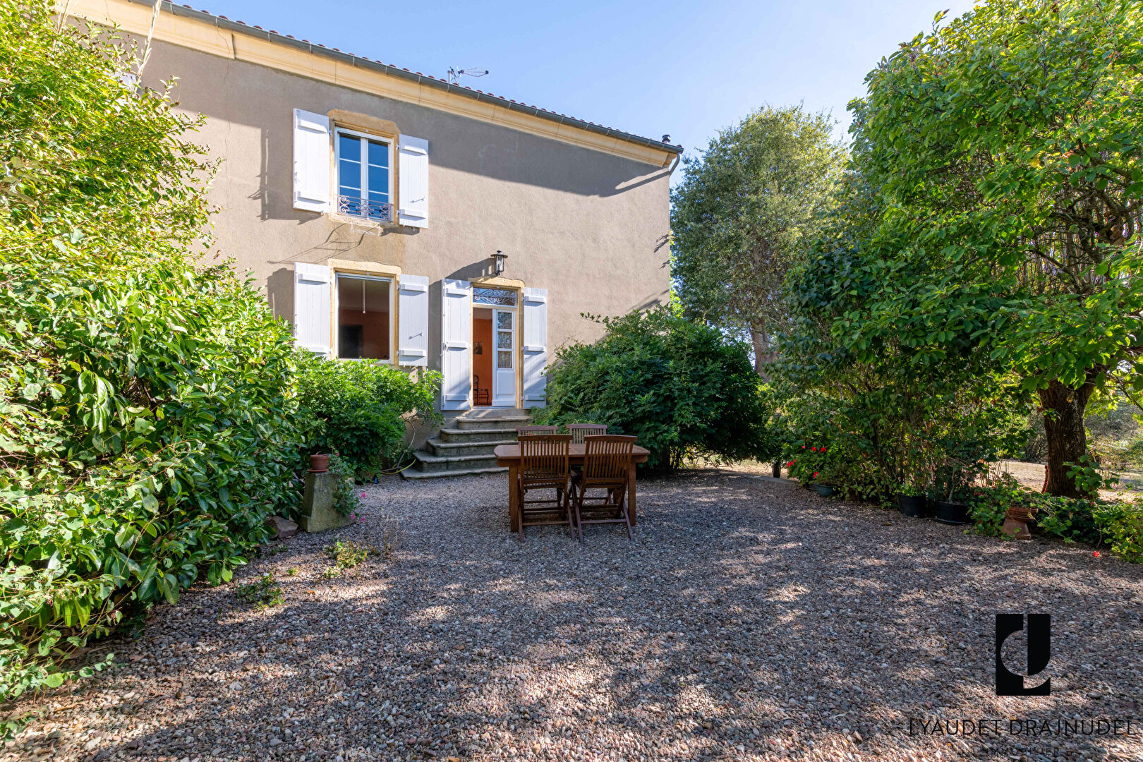 Charmante maison Saint Vincent De Boisset 5 pièce(s) 130 m2