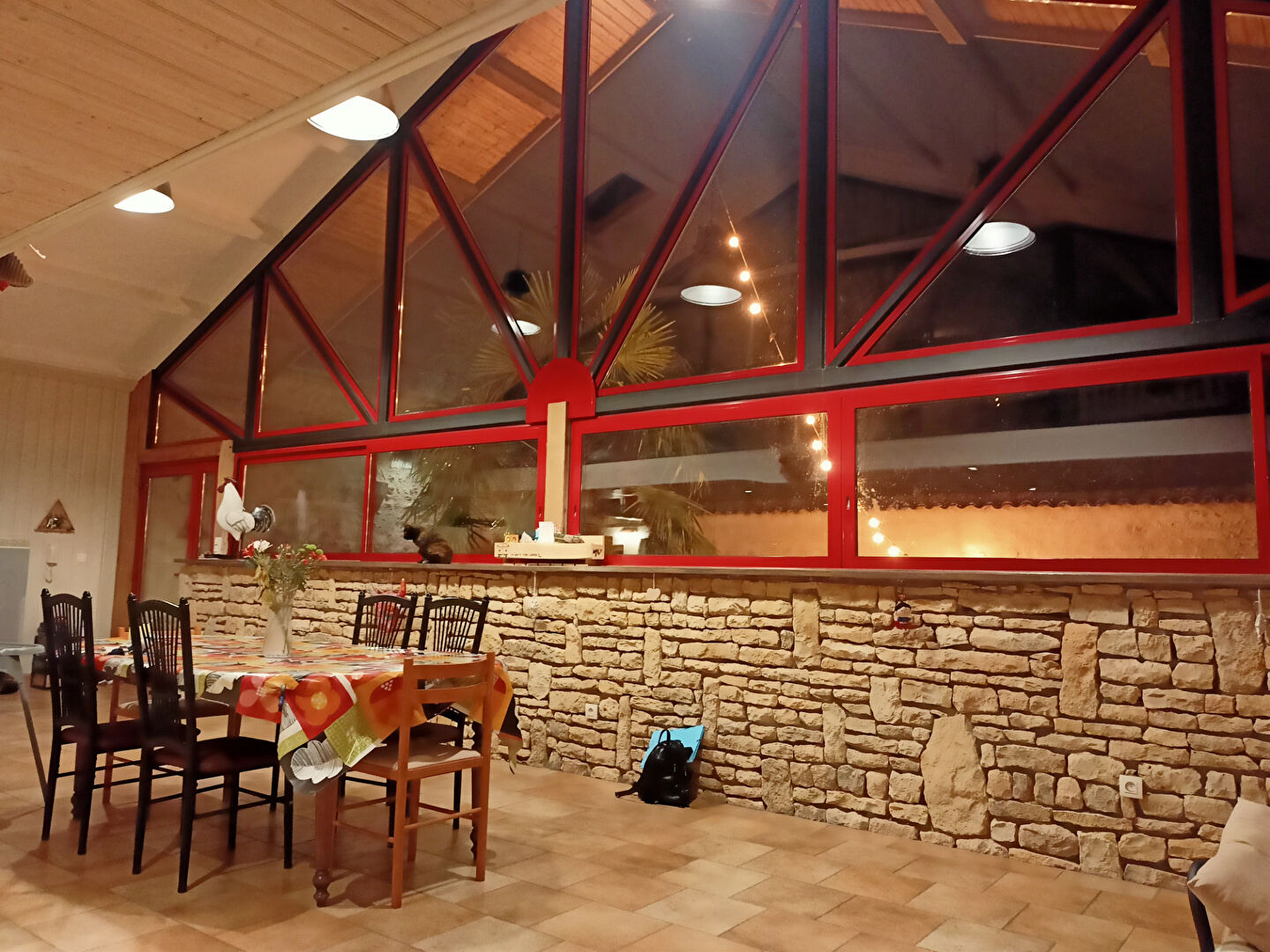 Photo CHAZELLES GRANGE RESTAUREE STYLE LOFT image 4/6