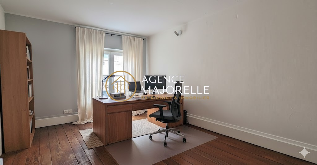 Photo Duplex de caractère à vendre - Vieille Ville de Nancy, rue Saint-Michel image 2/4