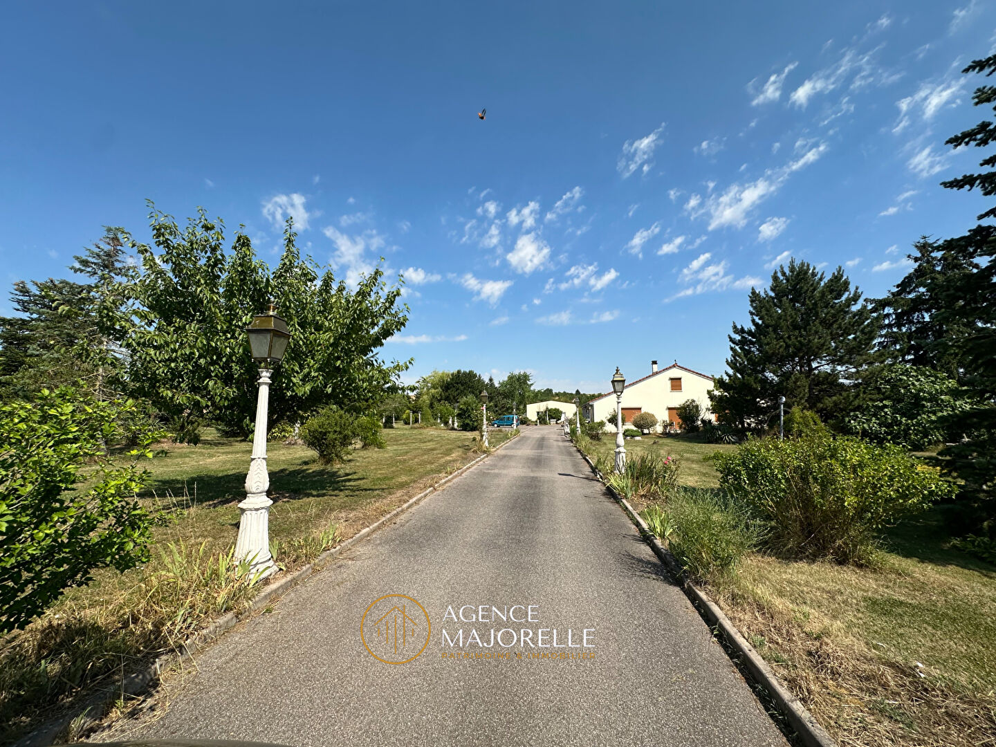 Photo Magnifique domaine 7 pièces 290 m² image 2/6