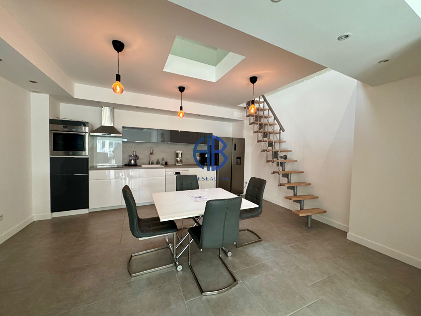 Agence immobilière de Reseau HB - MARTINO Ludivine