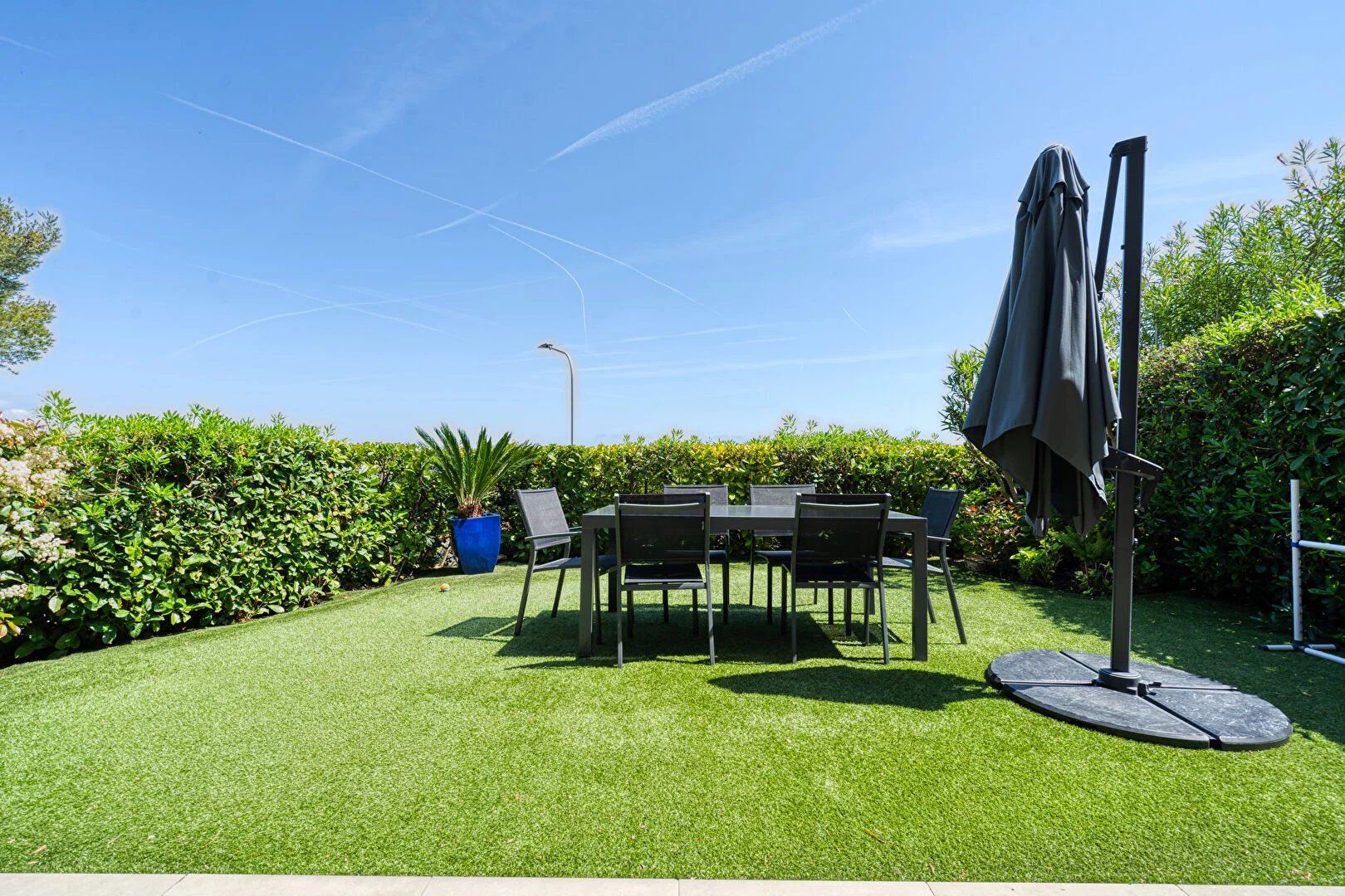 Photo CAGNES SUR MER - REZ-DE-JARDIN- VUE MER image 2/6