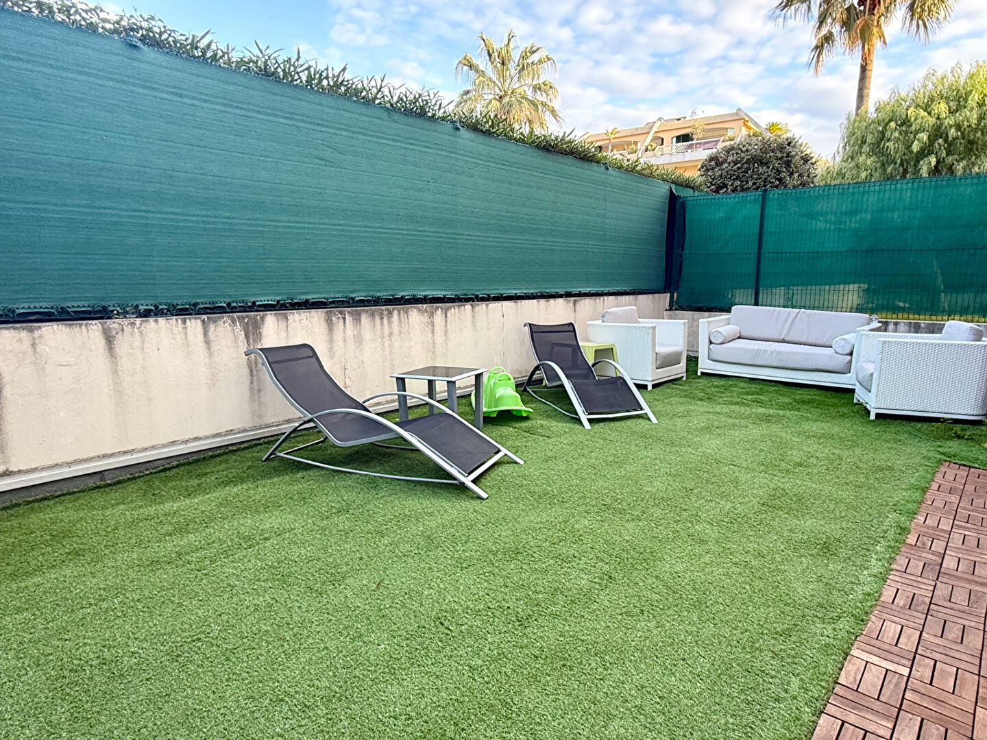 Photo SAINT LAURENT DU VAR - TZANCK 2/3 PIECES RDJ RESIDENCE RECENTE image 1/6