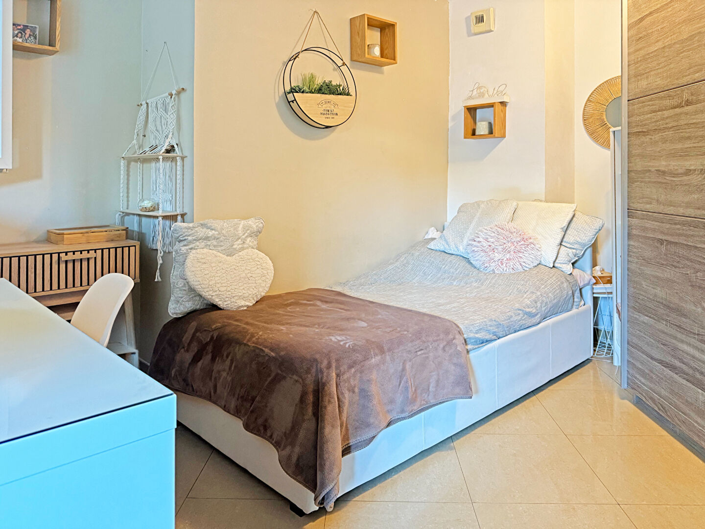 Photo SAINT LAURENT DU VAR - TZANCK 2/3 PIECES RDJ RESIDENCE RECENTE image 3/6