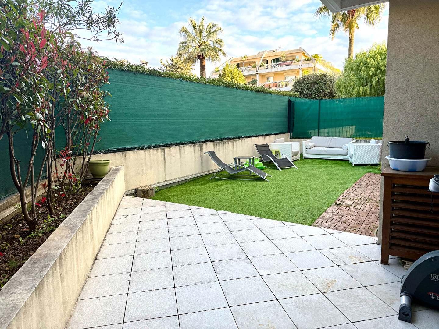 Photo SAINT LAURENT DU VAR - TZANCK 2/3 PIECES RDJ RESIDENCE RECENTE image 4/6