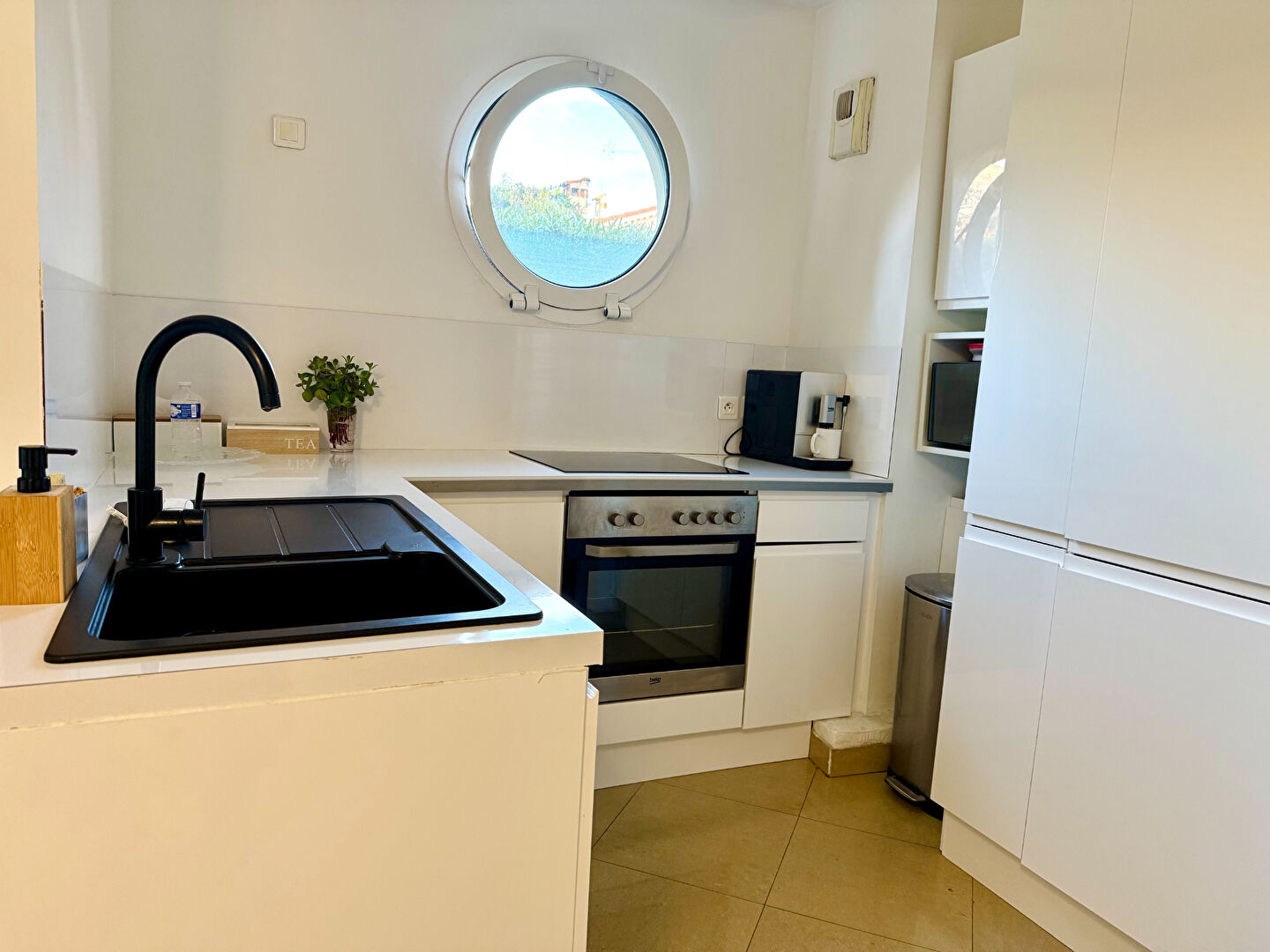 Photo SAINT LAURENT DU VAR - TZANCK 2/3 PIECES RDJ RESIDENCE RECENTE image 5/6