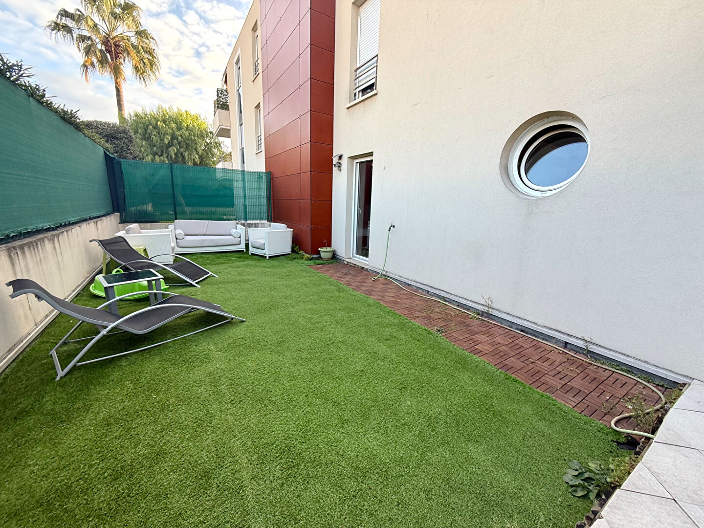 Photo SAINT LAURENT DU VAR - TZANCK 2/3 PIECES RDJ RESIDENCE RECENTE image 6/6