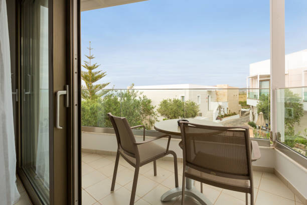 SUPERBE RESIDENCE PROCHE COMMERCES ET PLAGES DE NICE : T2 28m² + BALCON