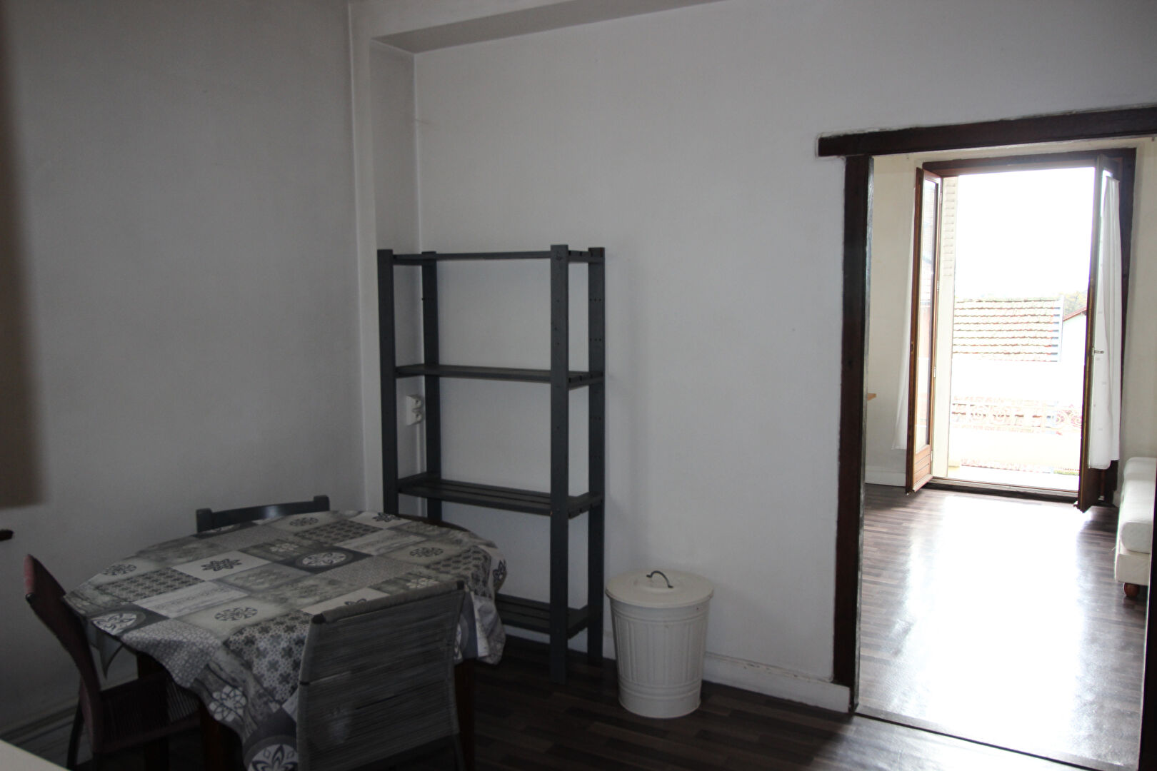 Photo A LOUER  Studio  32 m² La Roche sur Foron image 3/3