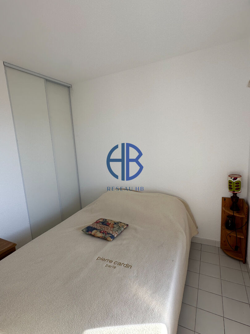 Photo T2 avec parking et piscine devant la plage - Secteur Richelieu image 6/6