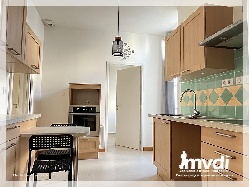 Photo Appartement Ancenis Saint Gereon 5 pièce(s) 93.77 m2 image 4/6