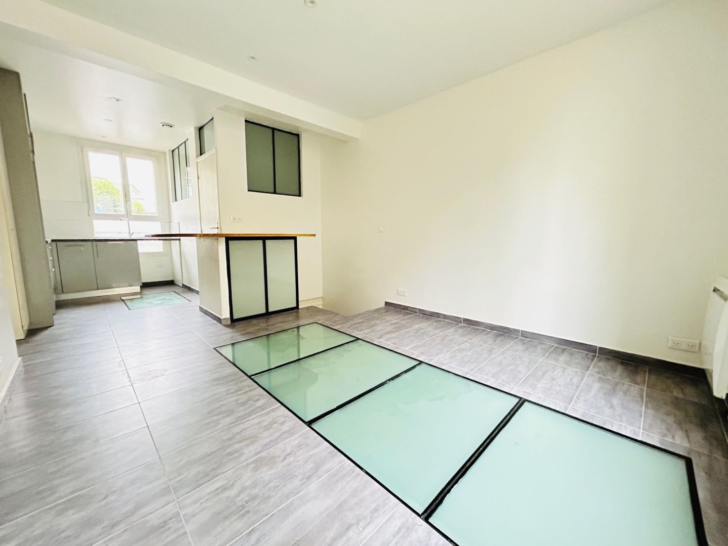 Photo Appartement 2/3P 48m2 (Proche Métro/RER) image 2/6