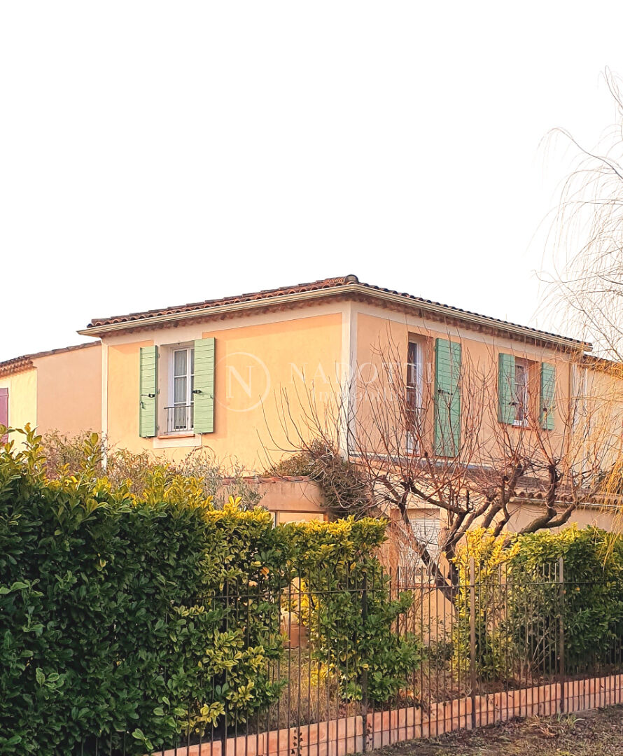 Maison Le Thor 4 pièce(s) 87.25 m2 garage proche commodités