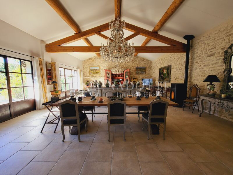 Photo Ancien corps de ferme restauré proche du centre de Velleron image 3/6