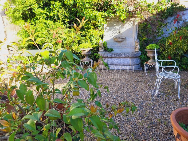 Photo Ancien corps de ferme restauré proche du centre de Velleron image 5/6