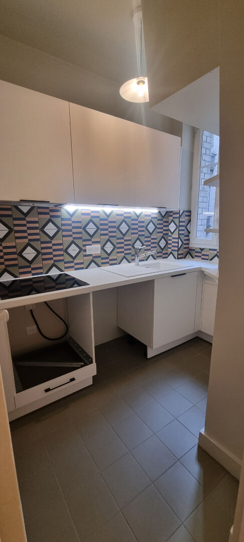 Photo Beau 2 pièces rénové PARIS 13 image 3/6