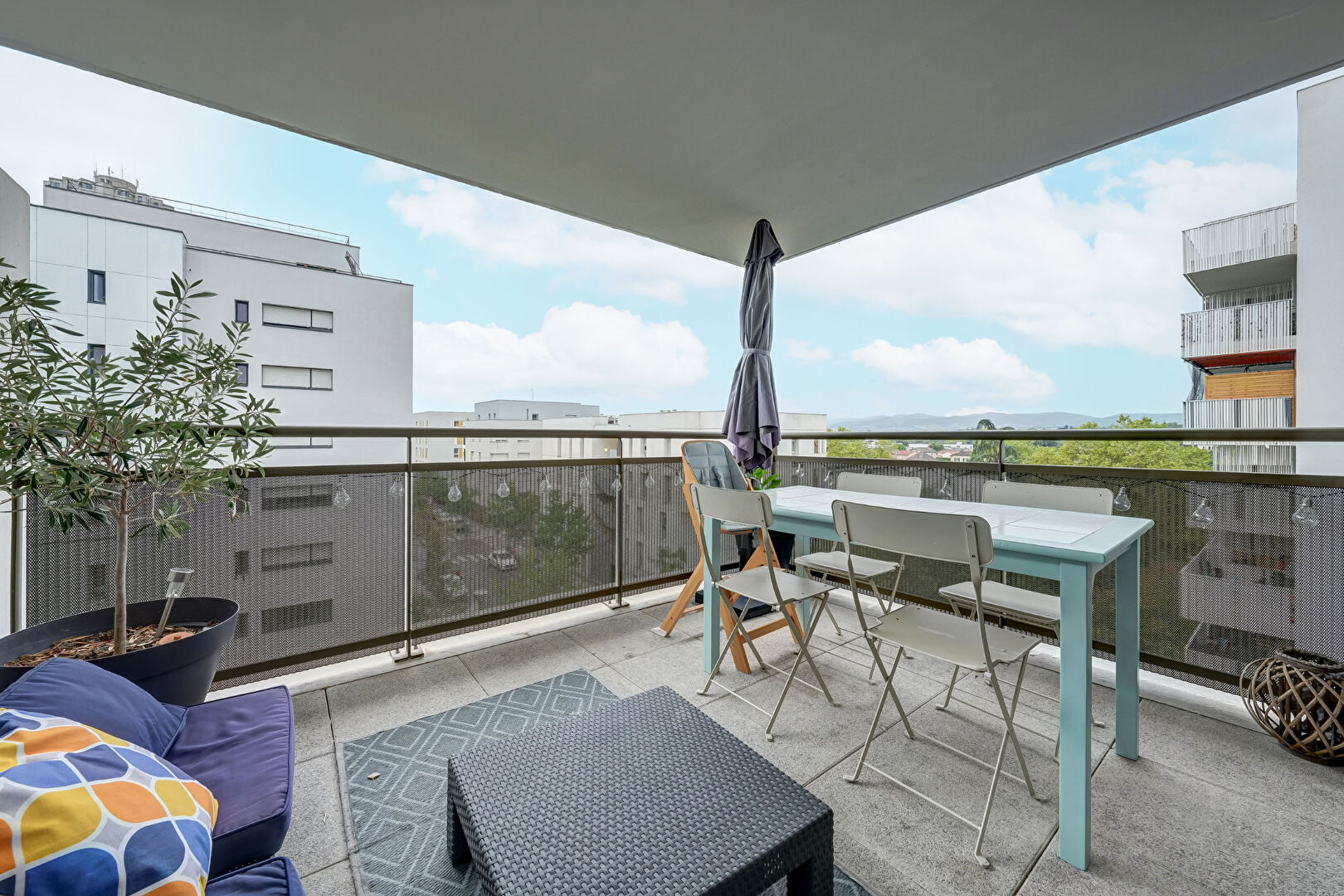 Appartement T4 - Terrasse - Box fermé