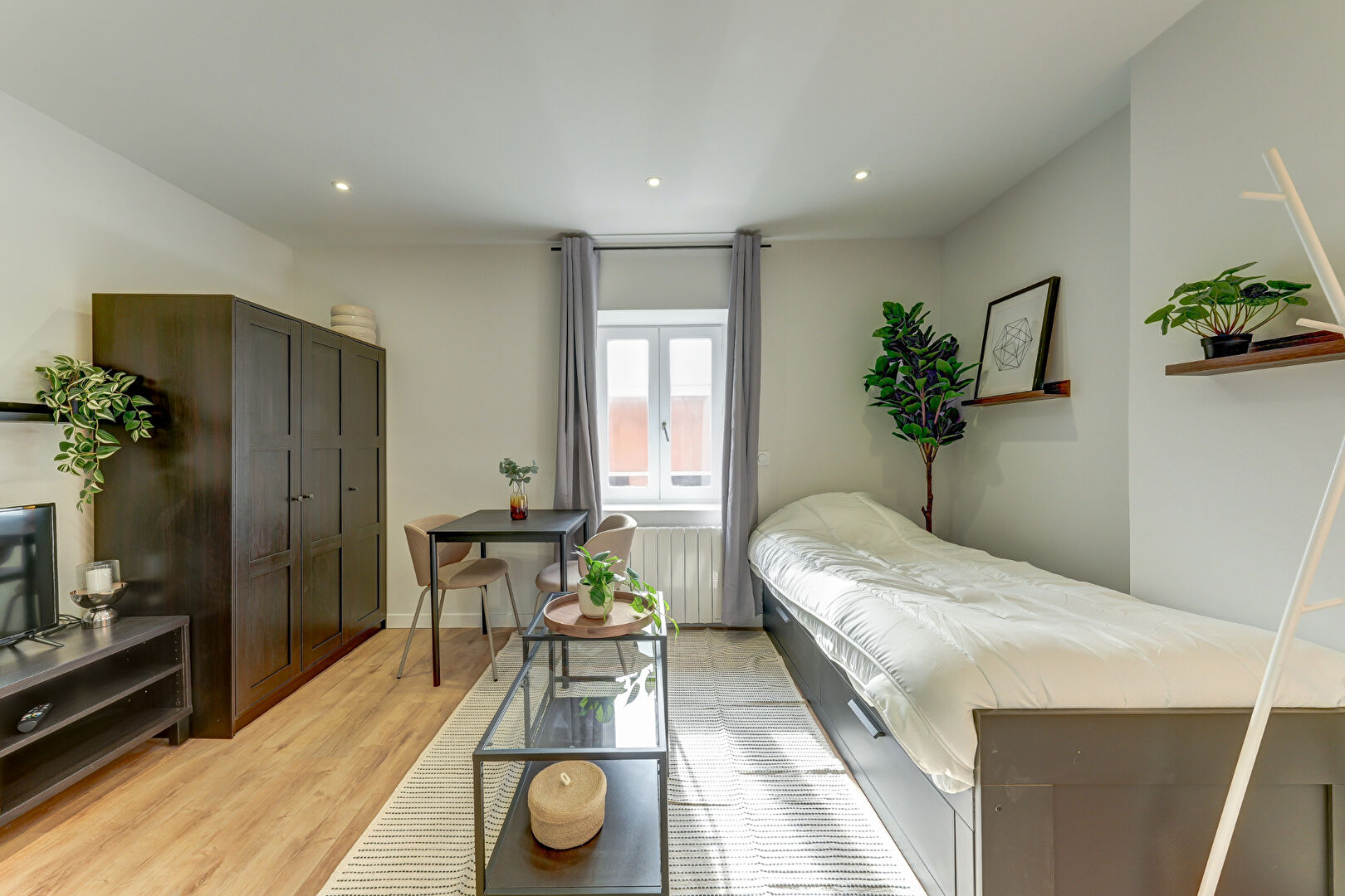 STUDI MEUBLE - LYON 9