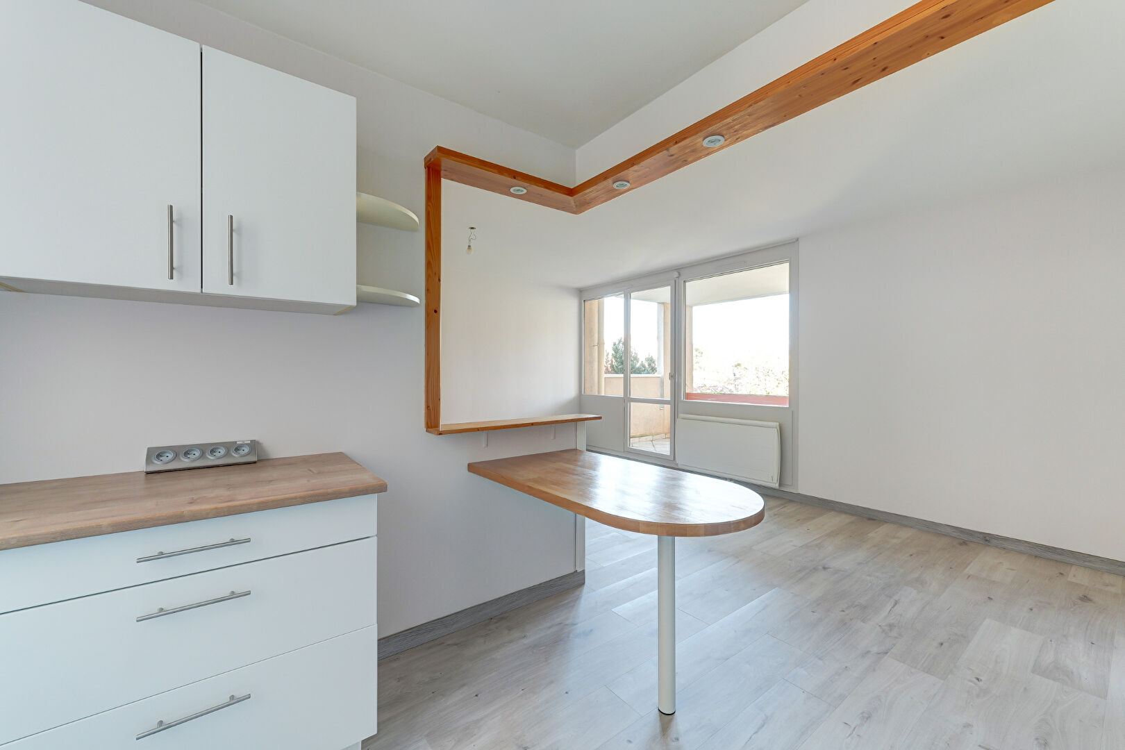 Photo T2 - avec Terrasse - Saint-Rambert image 3/6