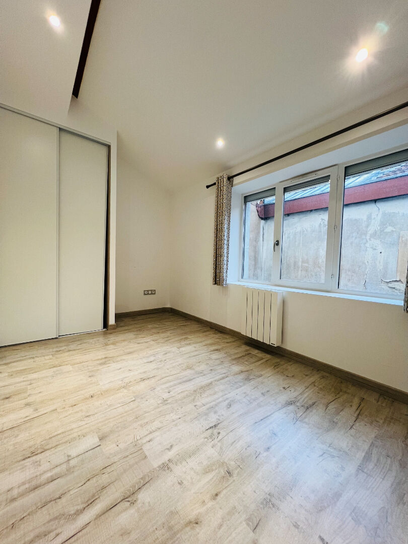 Photo Appartement T4 au coeur du Centre-Ville - Disponible de suite image 5/6