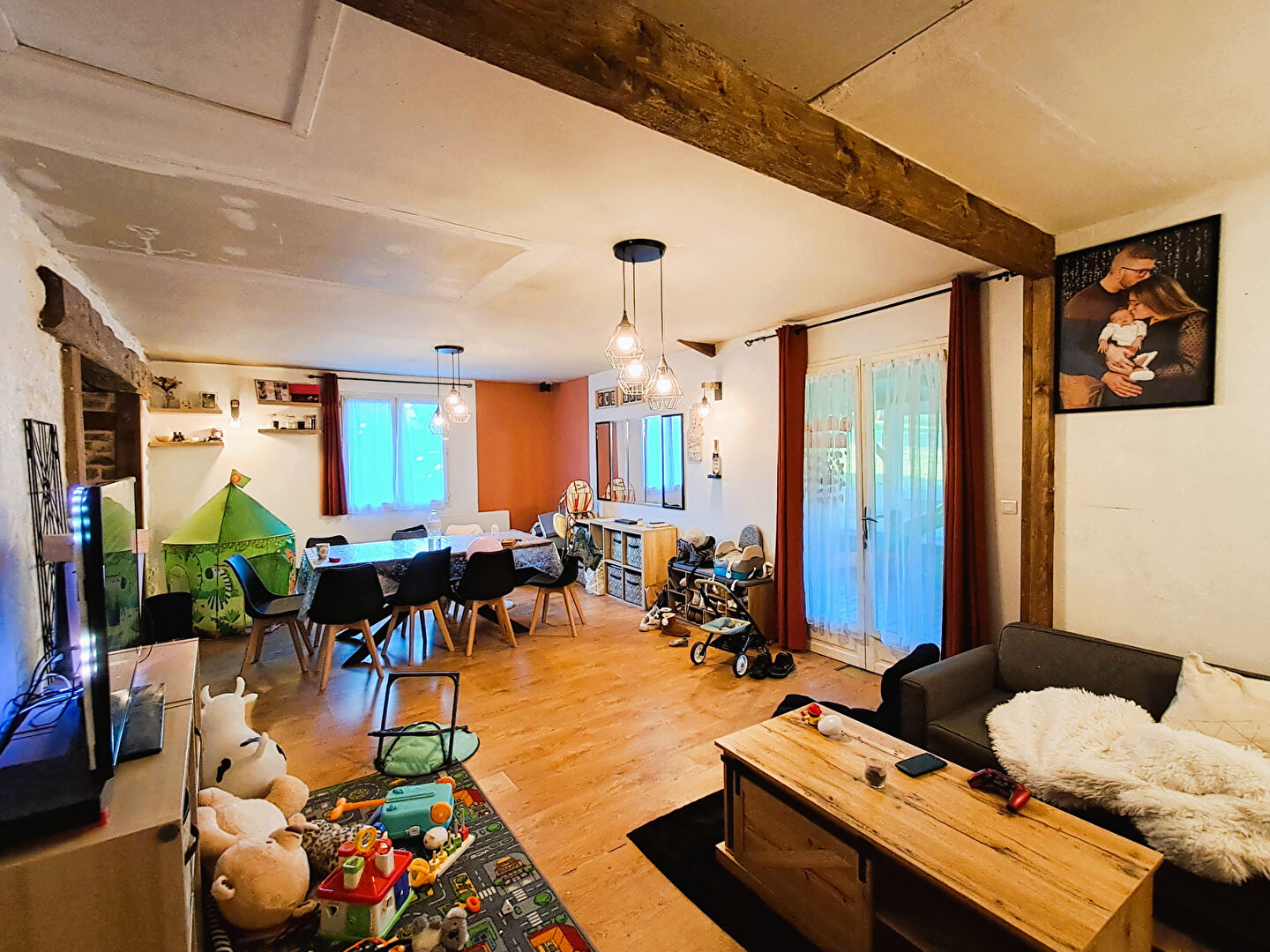 Photo Maison Saint Hilaire Les Places 5 pièce(s) 137 m2 image 2/6