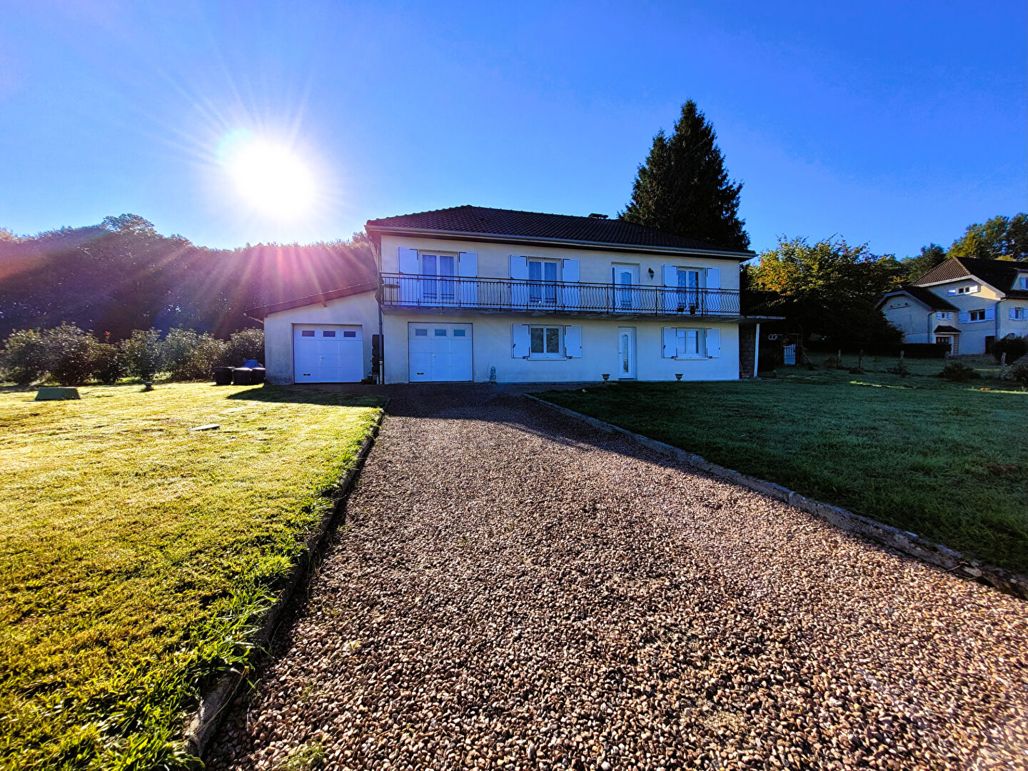 Maison  9 pièce(s) 180 m2