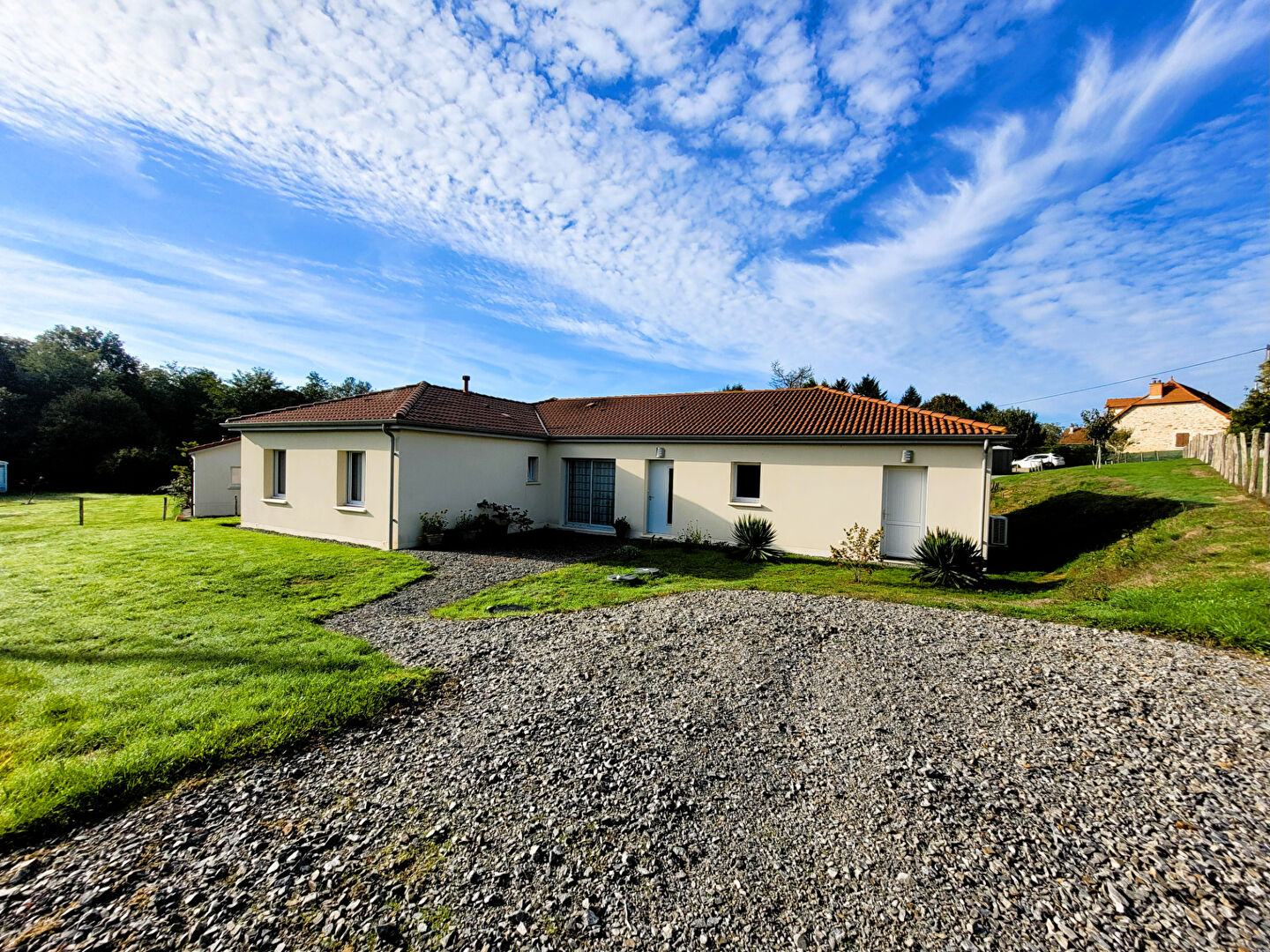 Maison Nexon 6 pièce(s) 120 m2