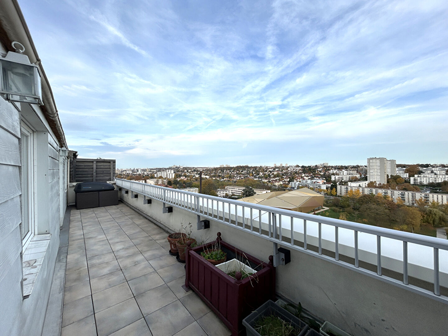 Photo Antony- Appartement duplex 5 pièces - 94,03 m² image 1/6