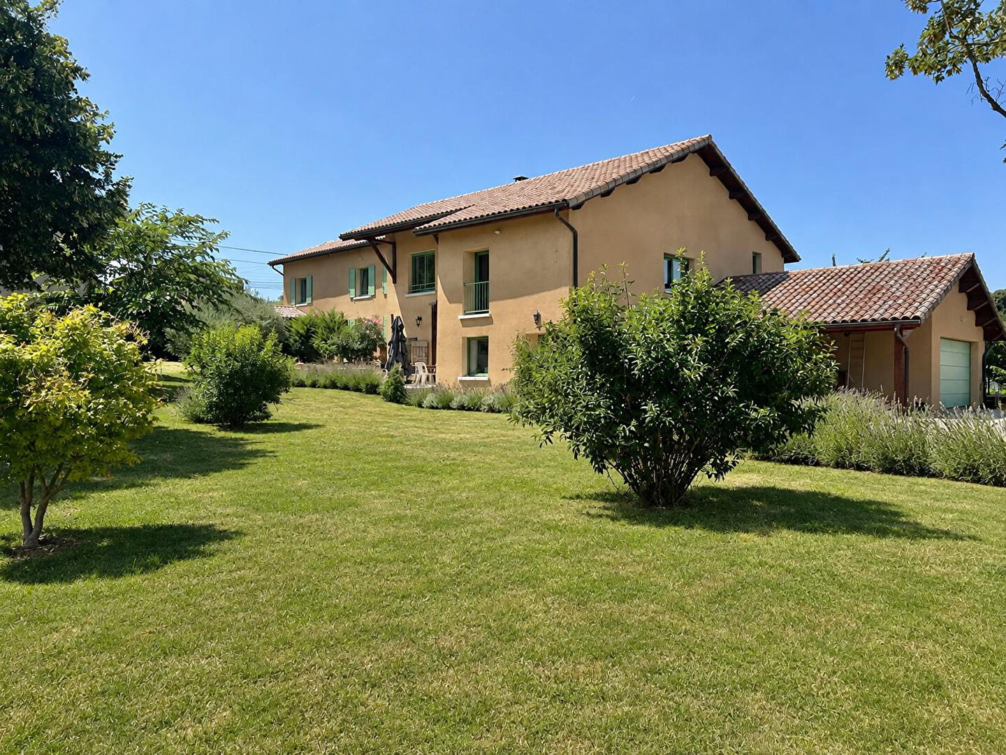 Propriété 400 m2