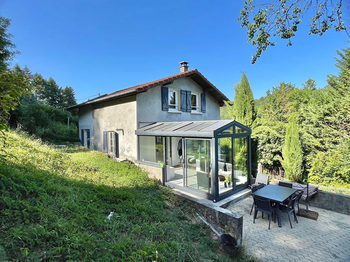 Maison Maubec 5 pièce(s) 105 m2