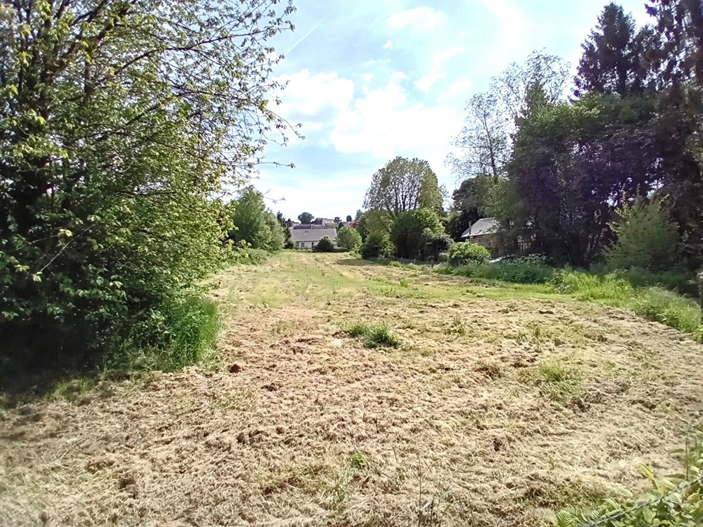 Terrain Saint Germain Sous Cailly 1010 m2